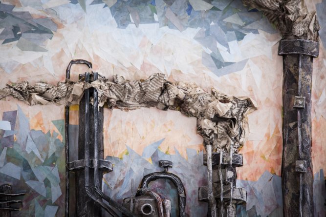 Raffinerie - 09_ technique mixte bois, papier, peinture 100cmx110cm 2015